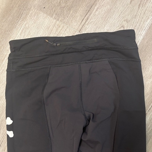 lululemon athletica Black Skull Leggings - Picture 4 of 4